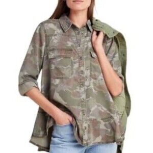 Anthropologie Montana Camo Button-down with flounced hemline. Size 4